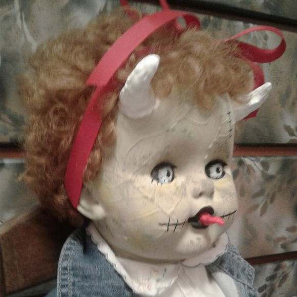 👿Good Golly Ms. Molly !! 💀 - Picture 3 of 8